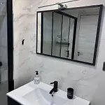 Acogedor Apartamento En Con Parking Apartman