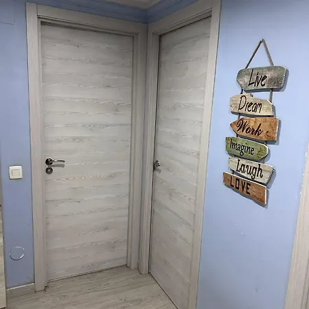 Διαμέρισμα Acogedor Apartamento En Con Parking Οβιέδο