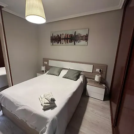 Apartment Acogedor Apartamento En Con Parking Oviedo